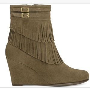 Moccasins🌳 Aerosoles bootie